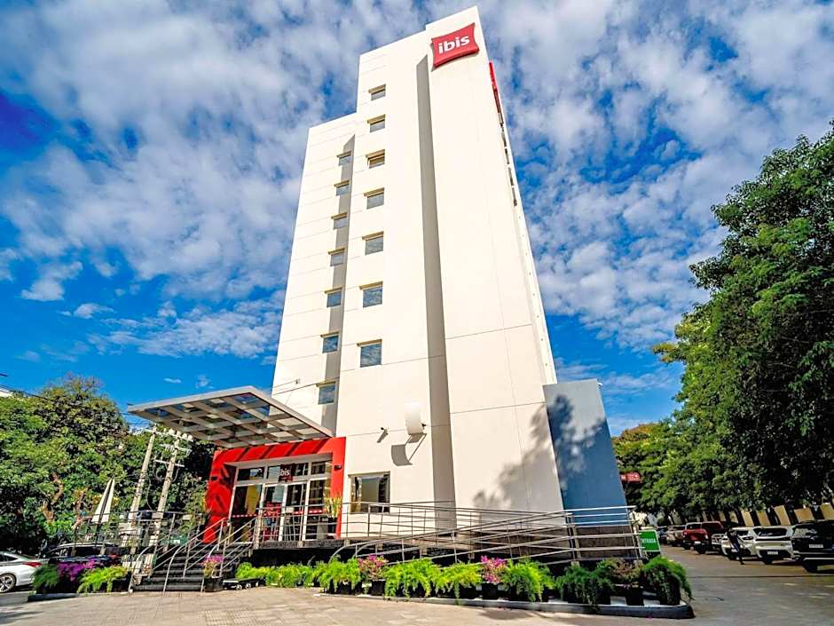 ibis Asuncion
