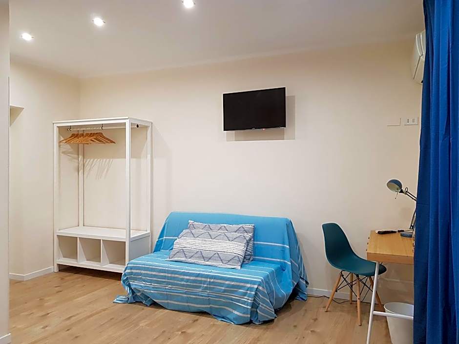 B&B Gisira