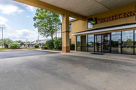 Quality Inn Andalusia