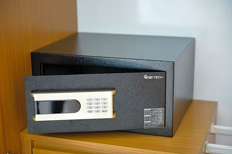 Siri Ratchada Bangkok