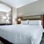 Holiday Inn Express and Suites Beeville By IHG