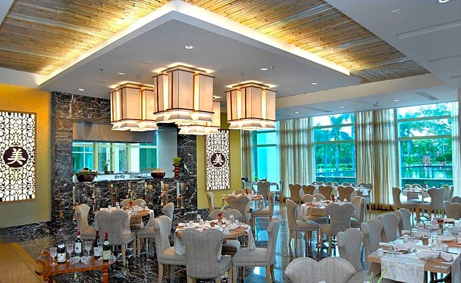 Jaypee Palace Hotel & International Convention Centre