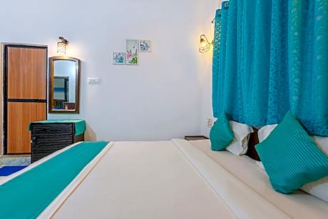 Baga Fantacia Beach Inn