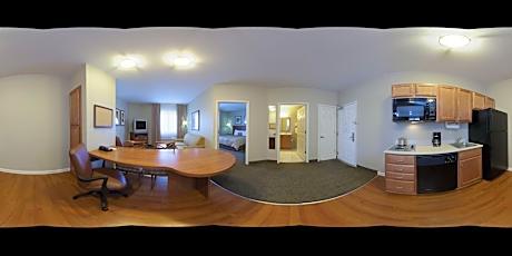 1 Queen 1 Bedroom Suite Communications Mobility Accessible Tub