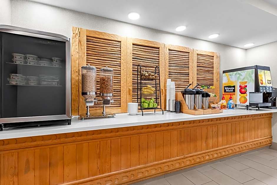 Red Lion Inn & Suites Goodyear - West Phoenix