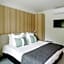 Marcel de Gand Business & Travel