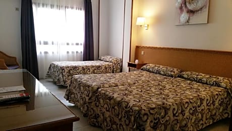 DOUBLE WITH EXTRA BED