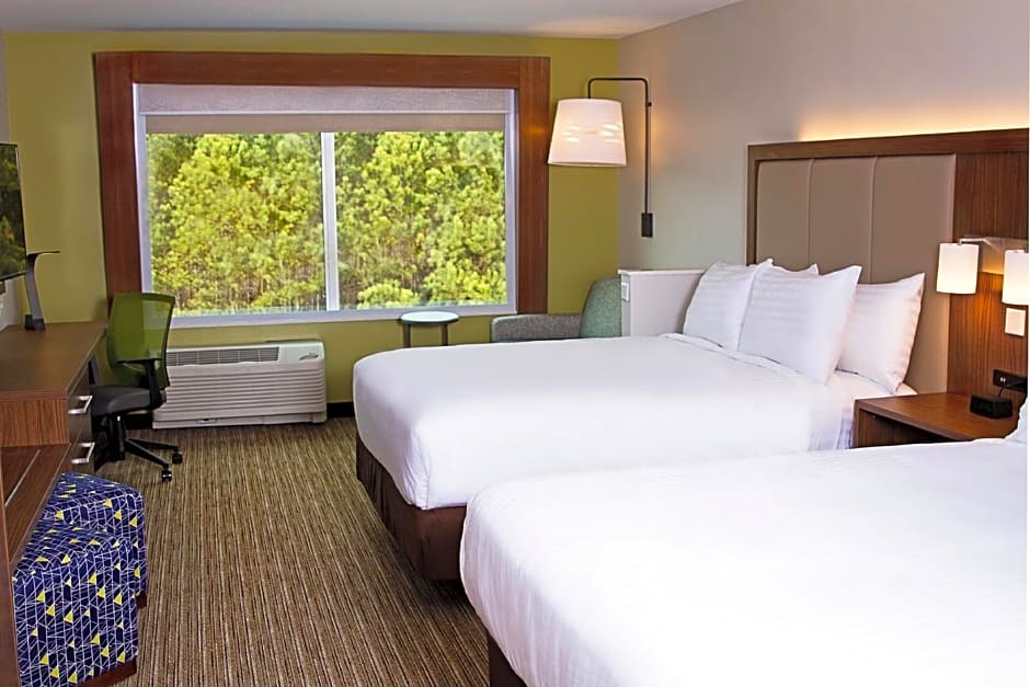 Holiday Inn Express & Suites Greenwood North