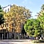 Hotel Sixteen Paris Montrouge