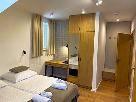 MODRZEW - noclegi w Pyzówce