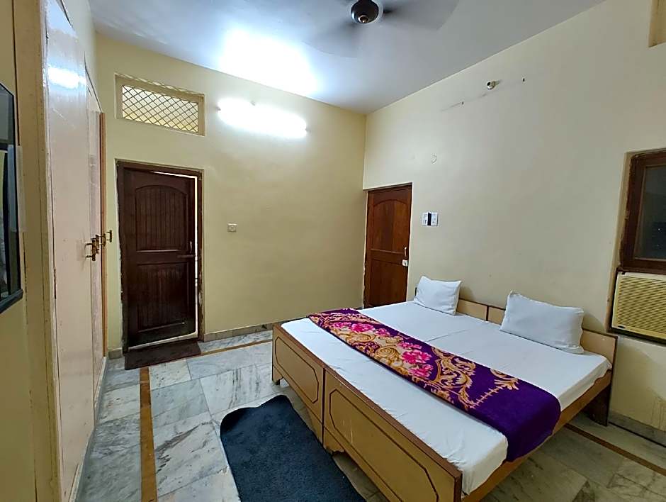 Goroomgo P G on Ganges Varanasi Near Assi Ghat Rooftop View