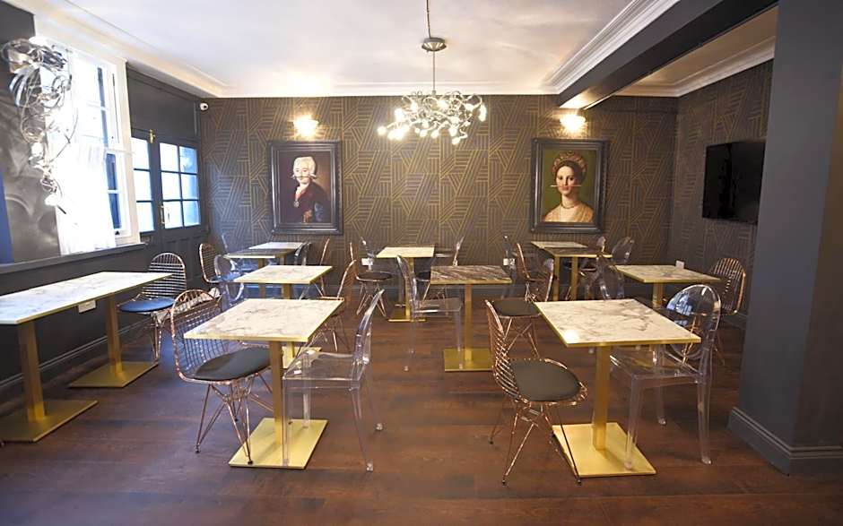 The Pack And Carriage London