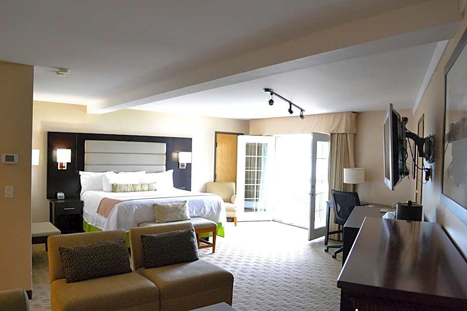 Best Western Plus Silverdale Beach Hotel