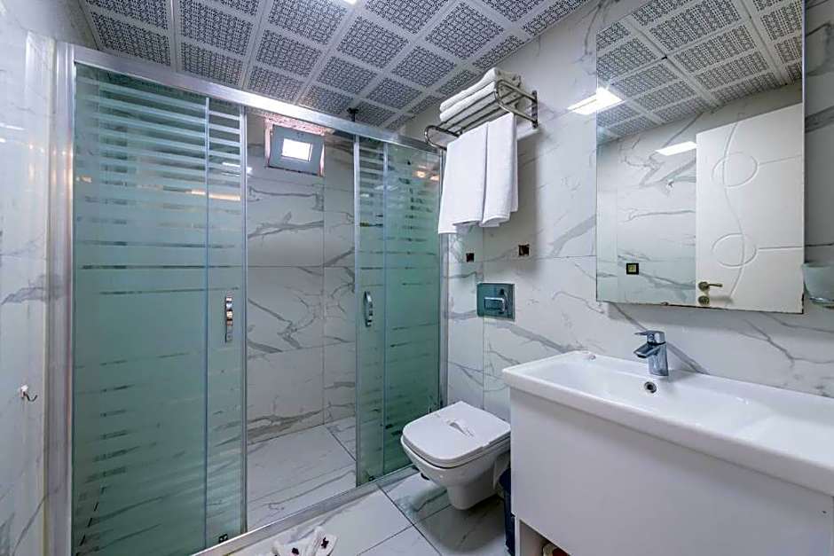 Citrus Luna Suite Hotel