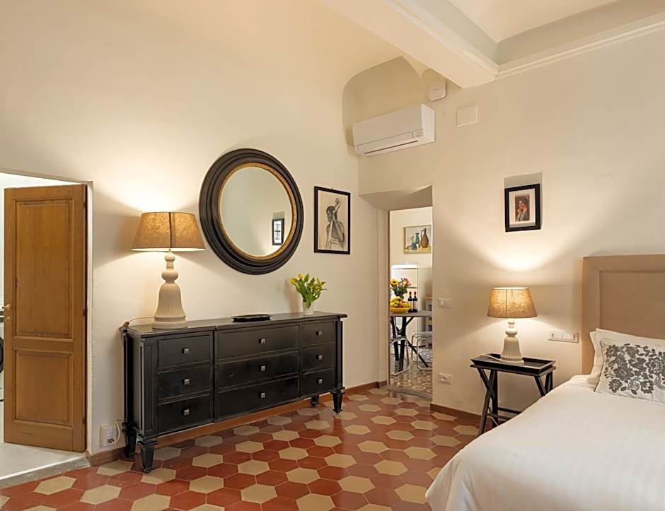 Palazzo D'Ambra Residenza d'Epoca