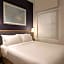 Radisson Hotel New York Wall Street
