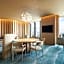 THE OSAKA STATION HOTEL, Autograph Collection