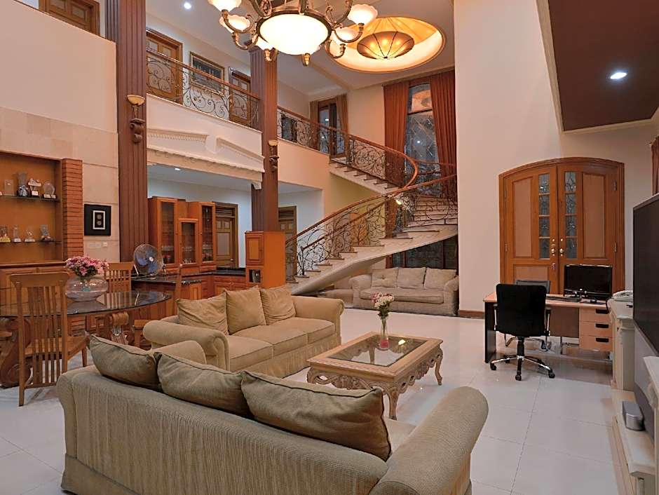 Kebagusan Indah Guest House