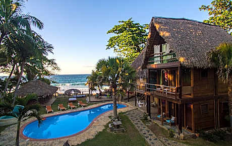 Cabarete Maravilla Beachfront Eco Lodge
