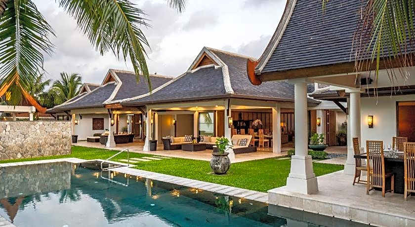 Miskawaan Beachfront Villas