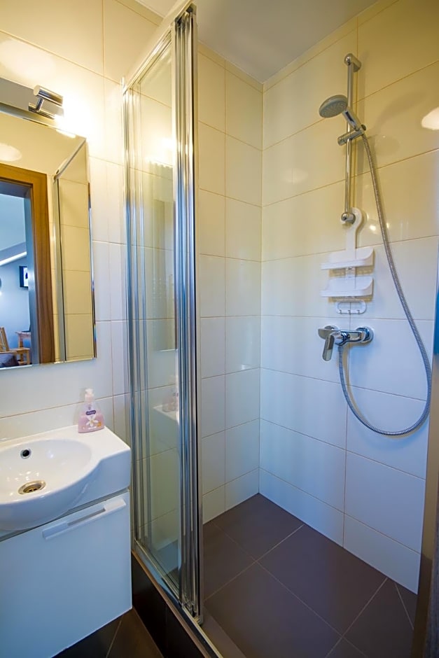 Pokoje goscinne "U Adaska"