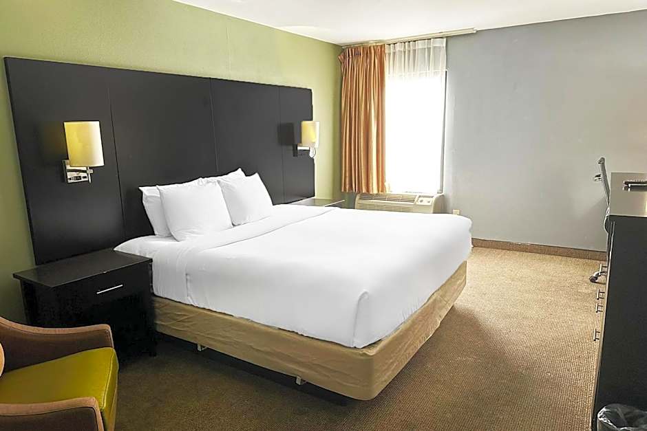 OYO Hotel Rome West GA
