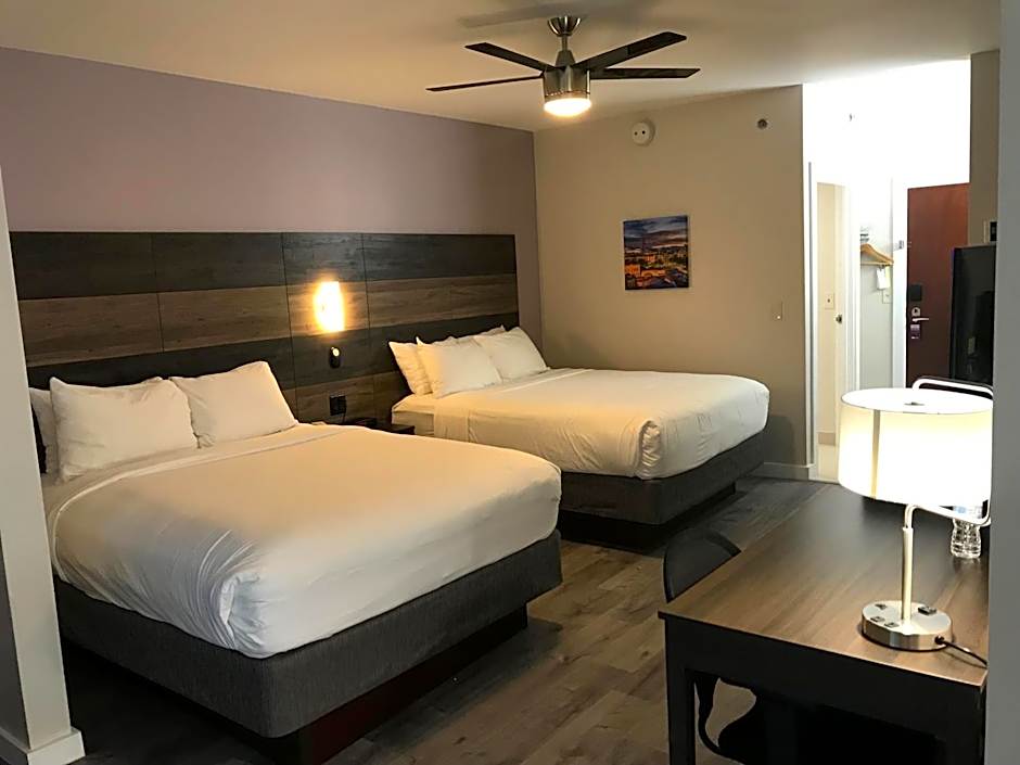HoM A Trademark Collection Hotel