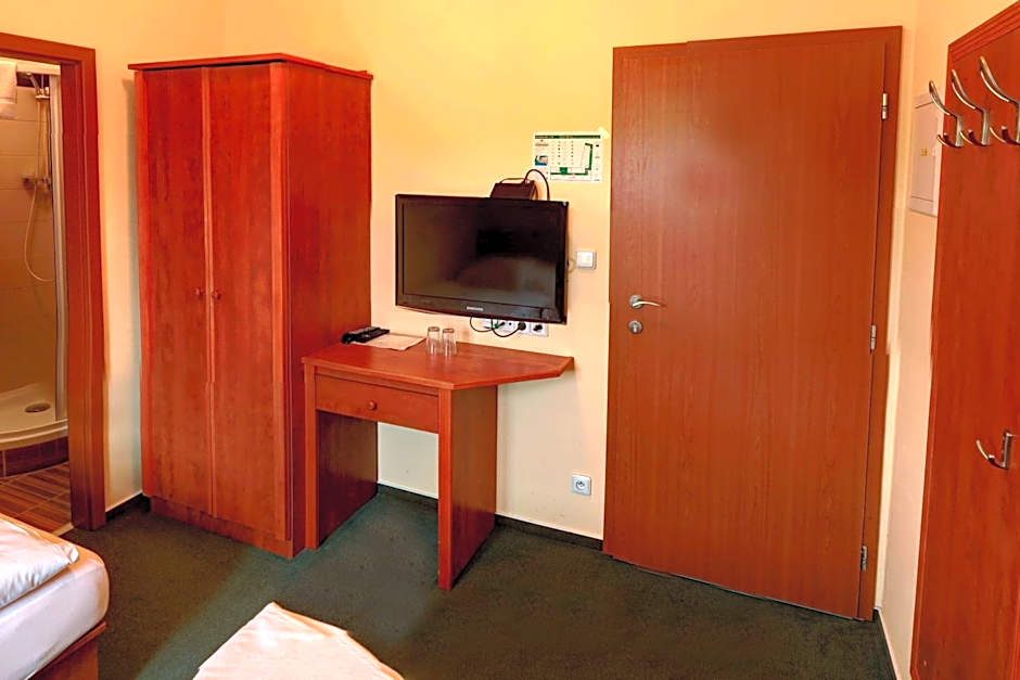 Štiřínská stodola u Prahy