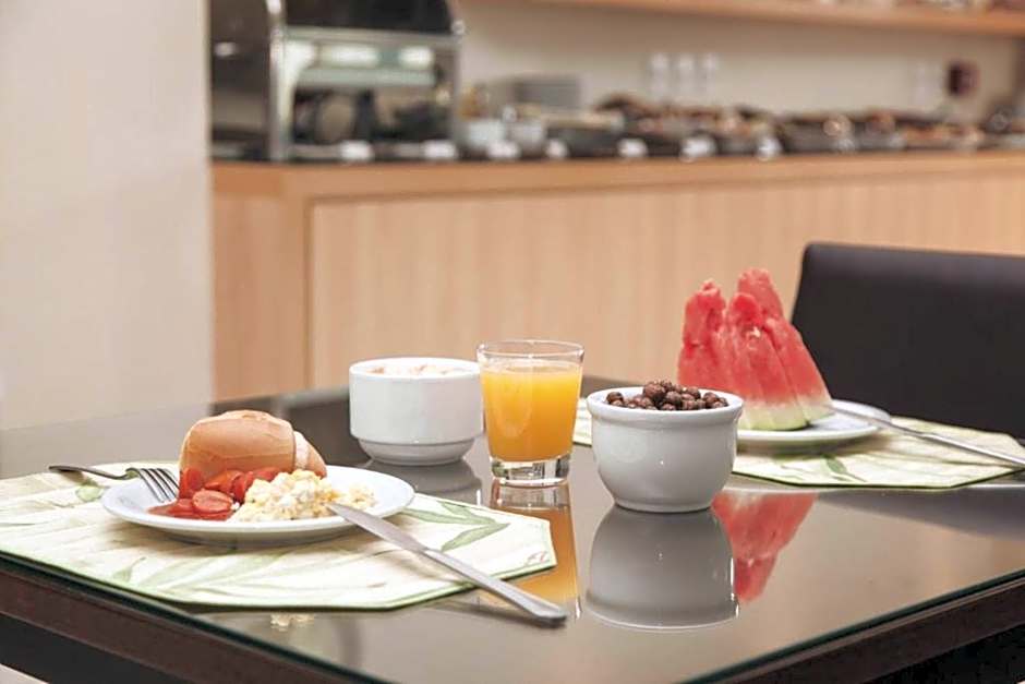 Class Hotel Guaxupé