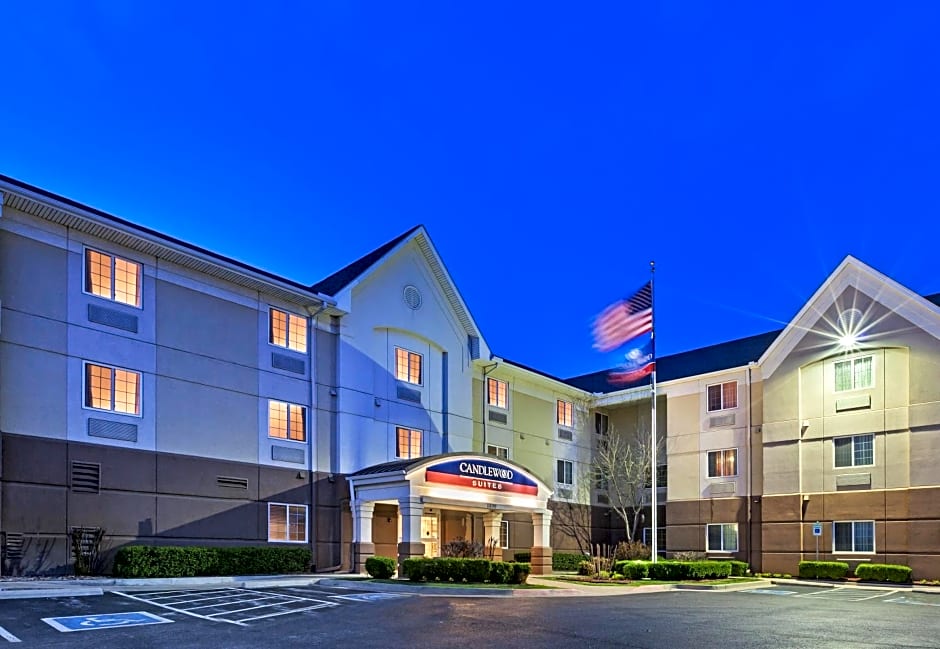 Candlewood Suites Owasso