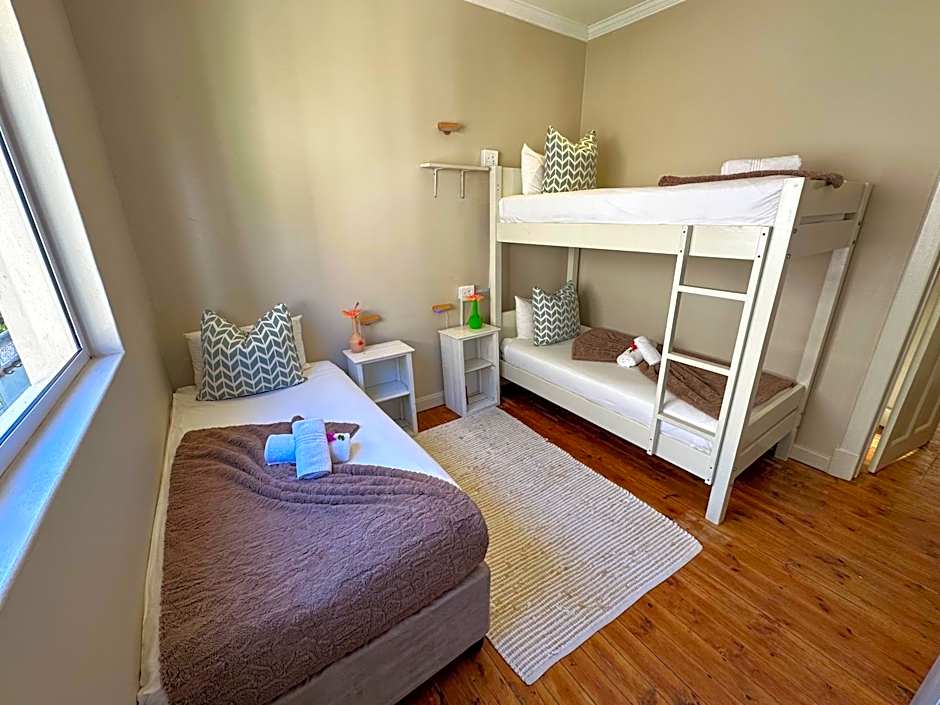 Photo 1 of 2 of Mixed Dormitory Room 3 Beds