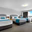 Gladstone Reef Hotel Motel