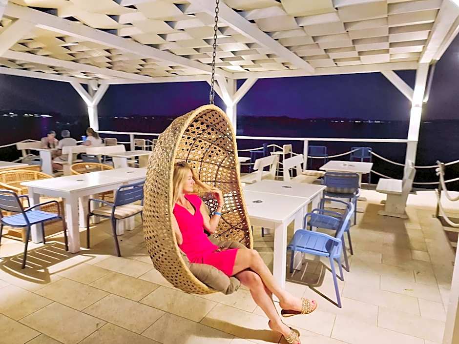 Residence-Apartment-Giuliano-Punta Skala,