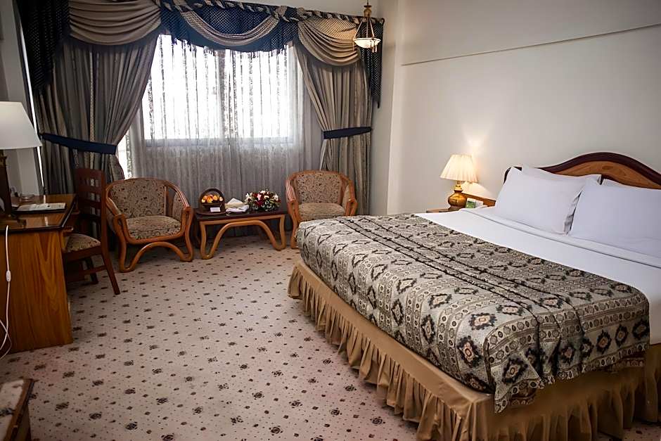 Hotel Mehran
