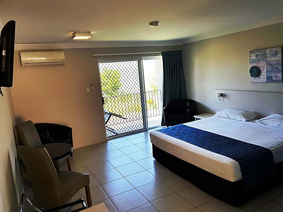 Cardwell Beachcomber Motel & Tourist Park