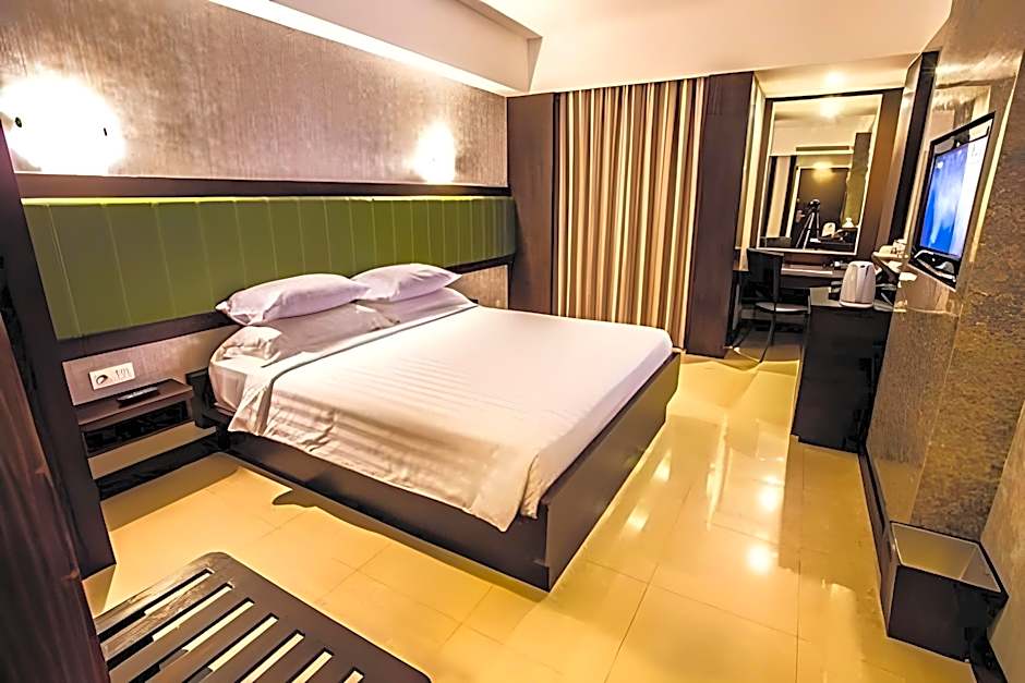 Crown Victoria Hotel Tulungagung