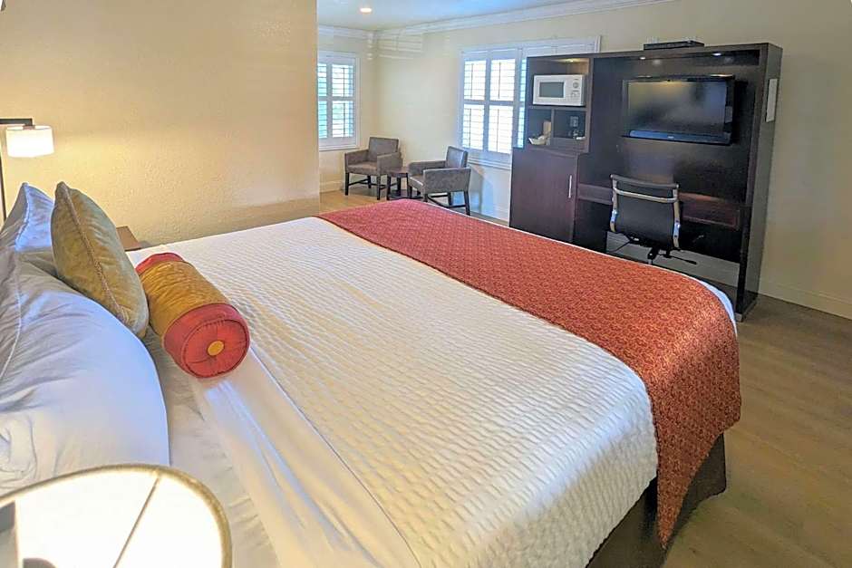 Clarion Collection Wilkie's Inn Pacific Grove - Monterey