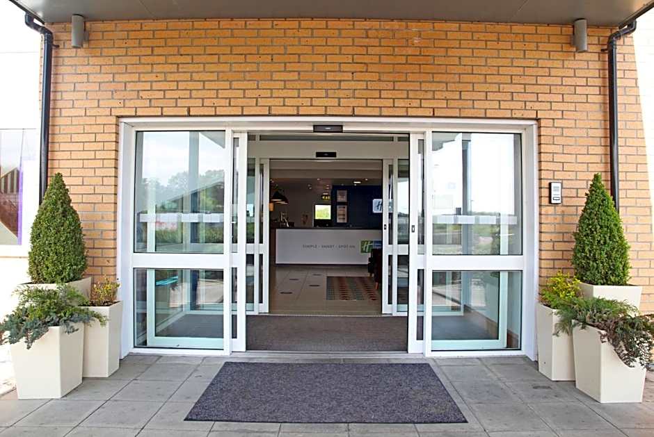 Holiday Inn Express Braintree By IHG