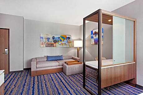 Suite, 2 Queen Beds (Hearing Accessible) (2 Queen Beds)