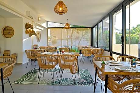 Hôtel L'Escale Coté Port