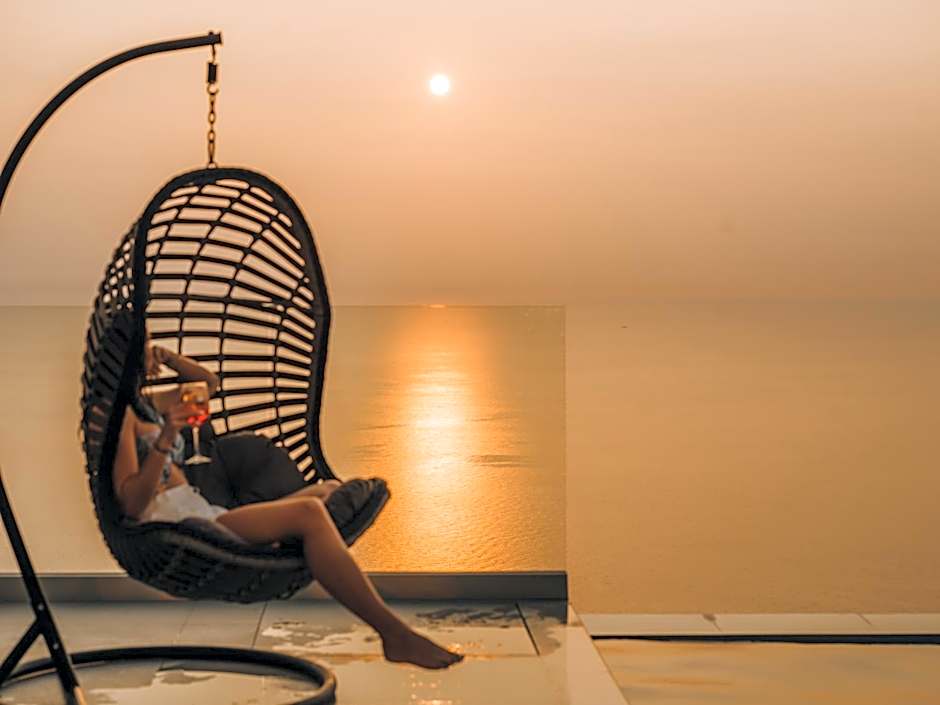 Anadeo Villas & Suites