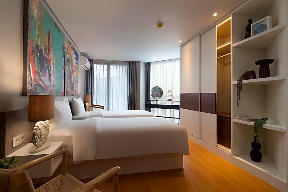 Beachwalk Residence