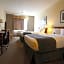 Lakeview Inns & Suites - Fort Nelson