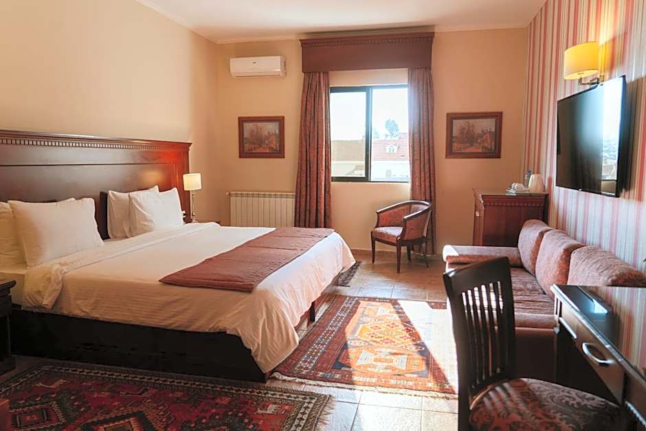 Le Cedrus Hotel