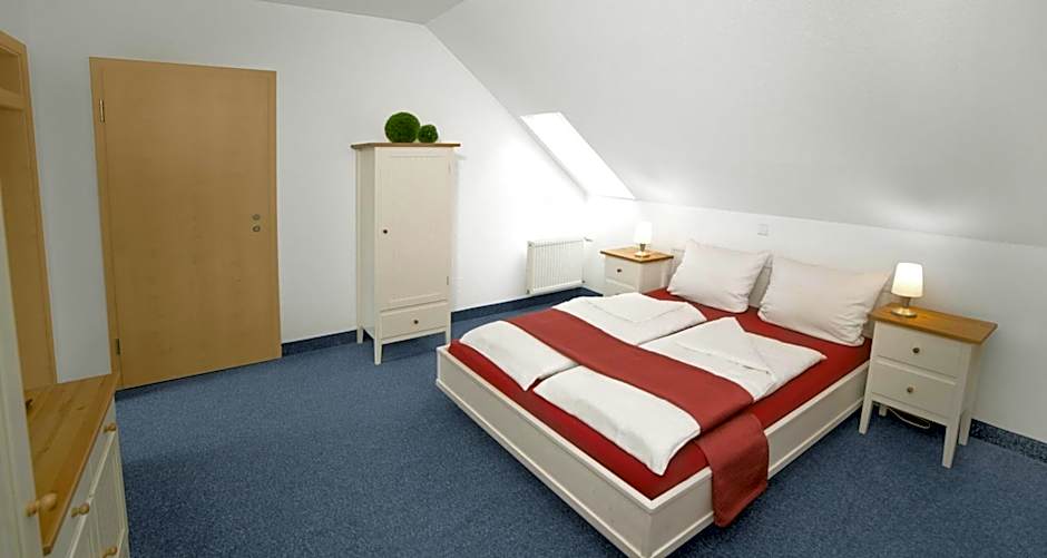 Fairway Hotel