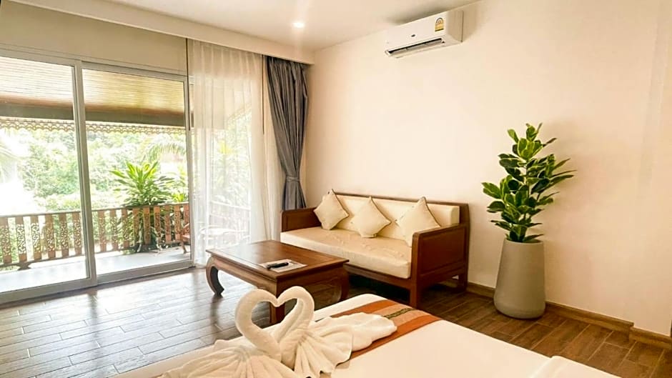 Aura Samui Best Beach Hotel - SHA Plus