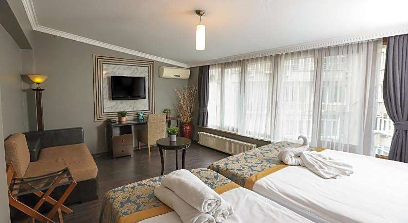 Cumbali Luxury Boutique Hotel