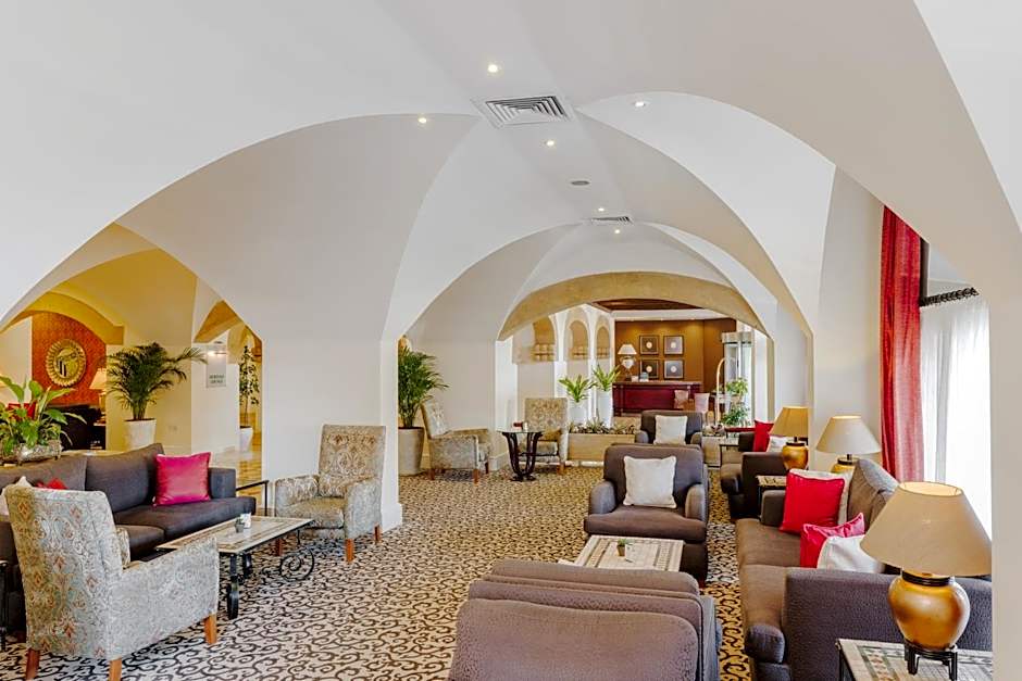 The Arkin Colony Hotel