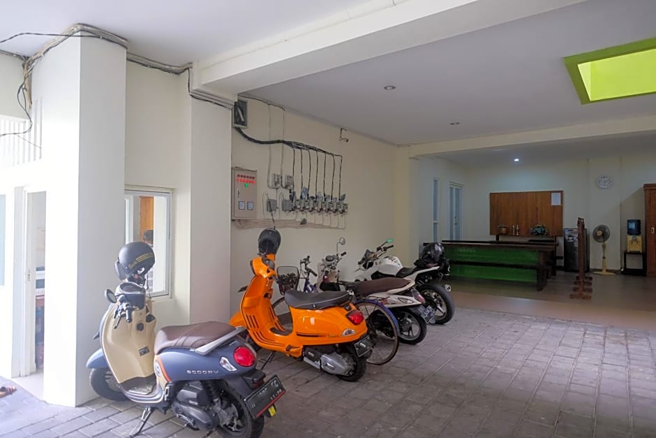 Urbanview Syariah Kadarman Home Laweyan by RedDoorz