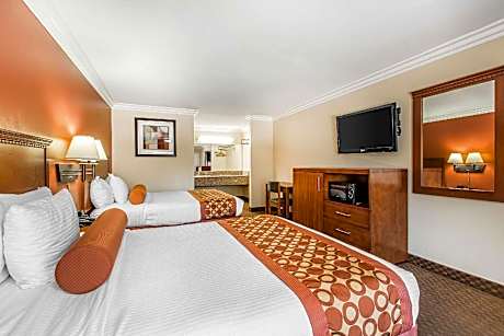 Queen Room with Two Queen Beds - Non-Smoking